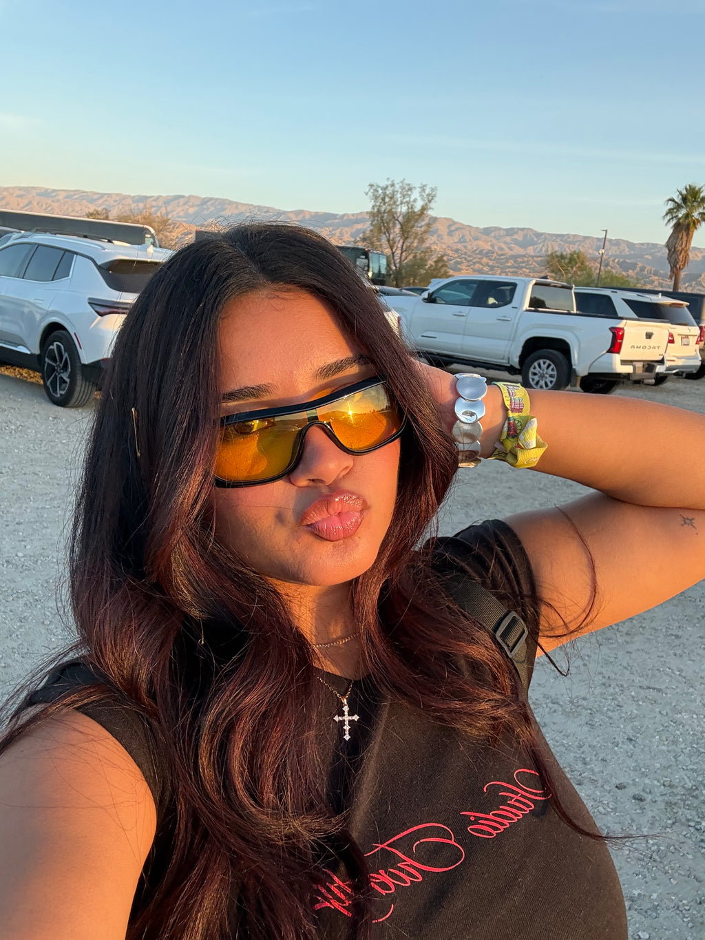 Shades 001| Sol